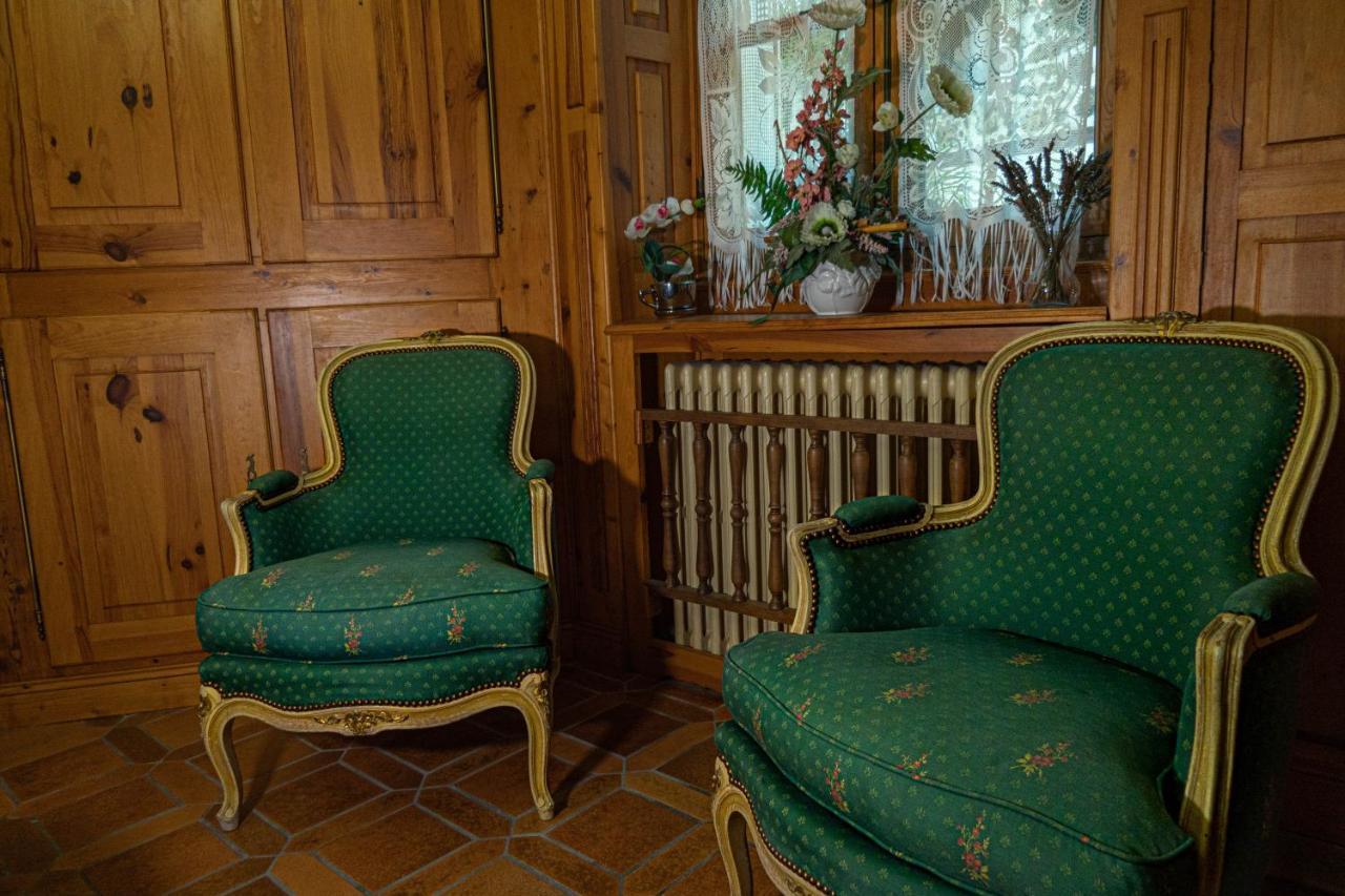 maison sans vis à vis dans centre historique Villa Terrasson Esterno foto