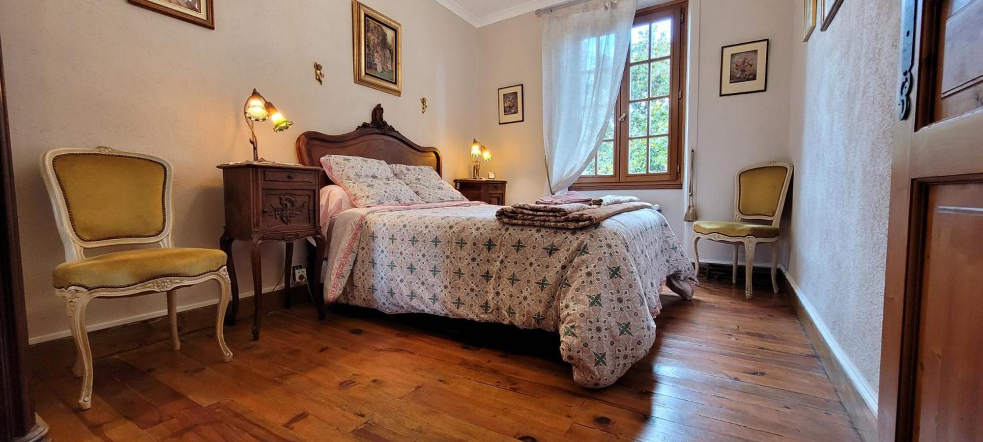 maison sans vis à vis dans centre historique Villa Terrasson Esterno foto